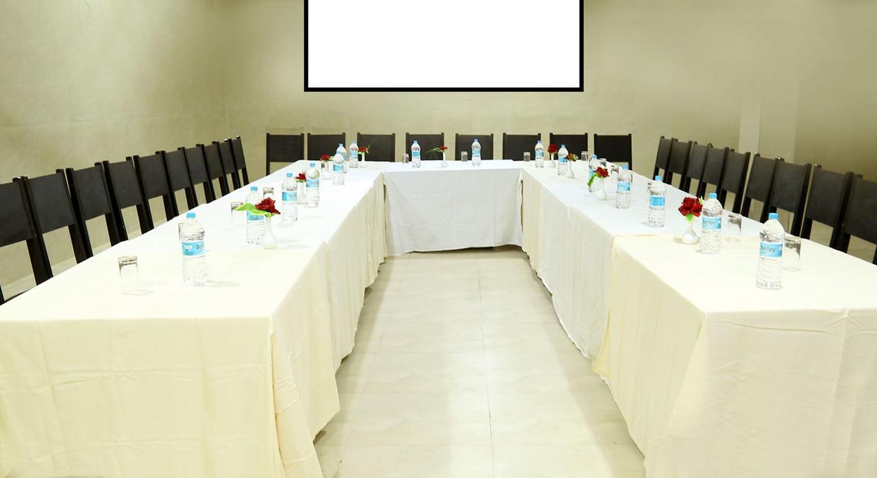 Kailash Residency Hotel Aurangabad  Luaran gambar